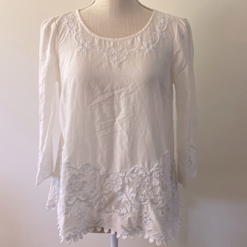 Maeve woman’s white beaded sequins, cotton, silk blend blouse, 3/4 sleeve sz 2